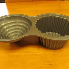 giant cupcake cake pan