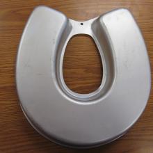 horseshoe cake pan