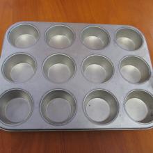 muffin tin standard size