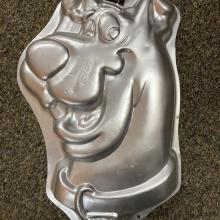 scooby doo cake pan